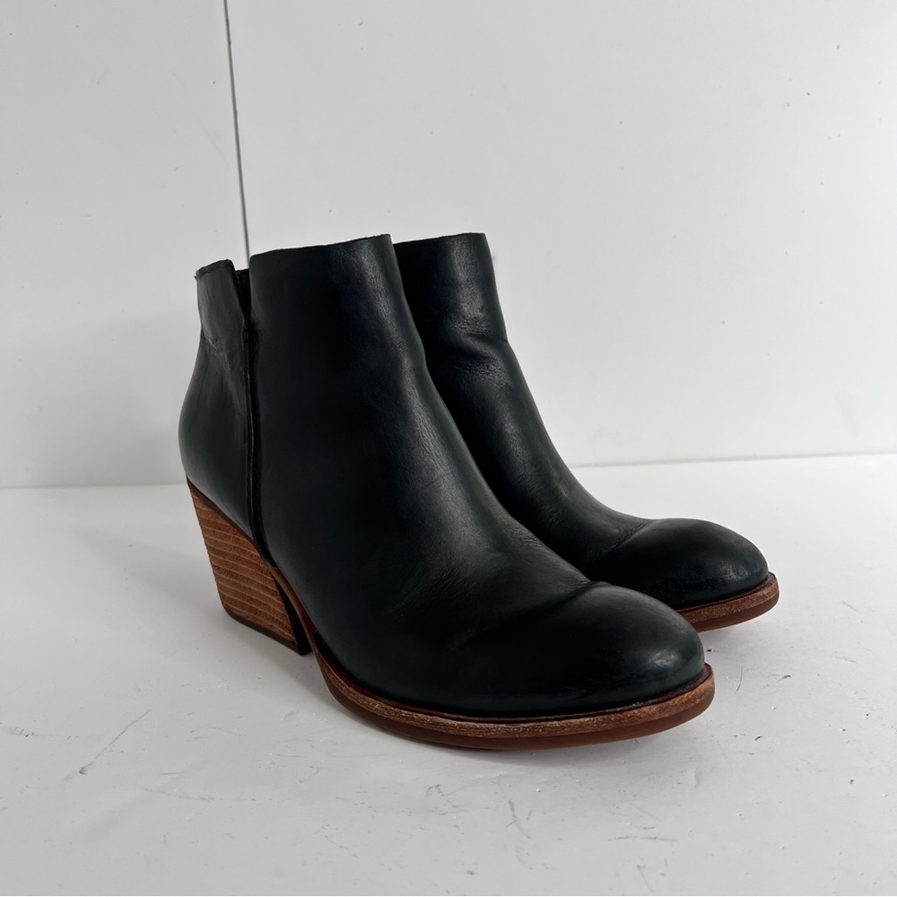 KorkEase Women's Chandra Stacked Wooden Heel Bootie … Gem